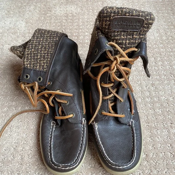 Sperry Top Sider Plaid Leather High Top Shoes - Picture 3 of 10